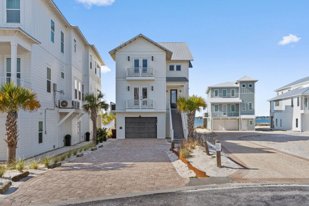 Exterior image of Stella Maris - Vacation rental home in Navarre Beach Florida