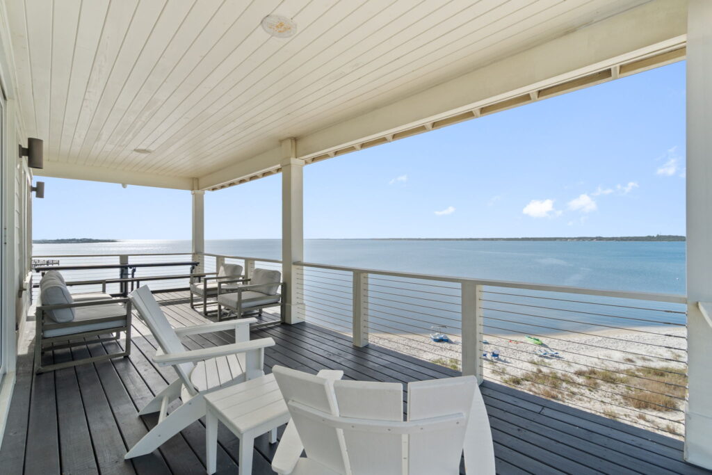 Exterior image of Stella Maris - Vacation rental home in Navarre Beach Florida
