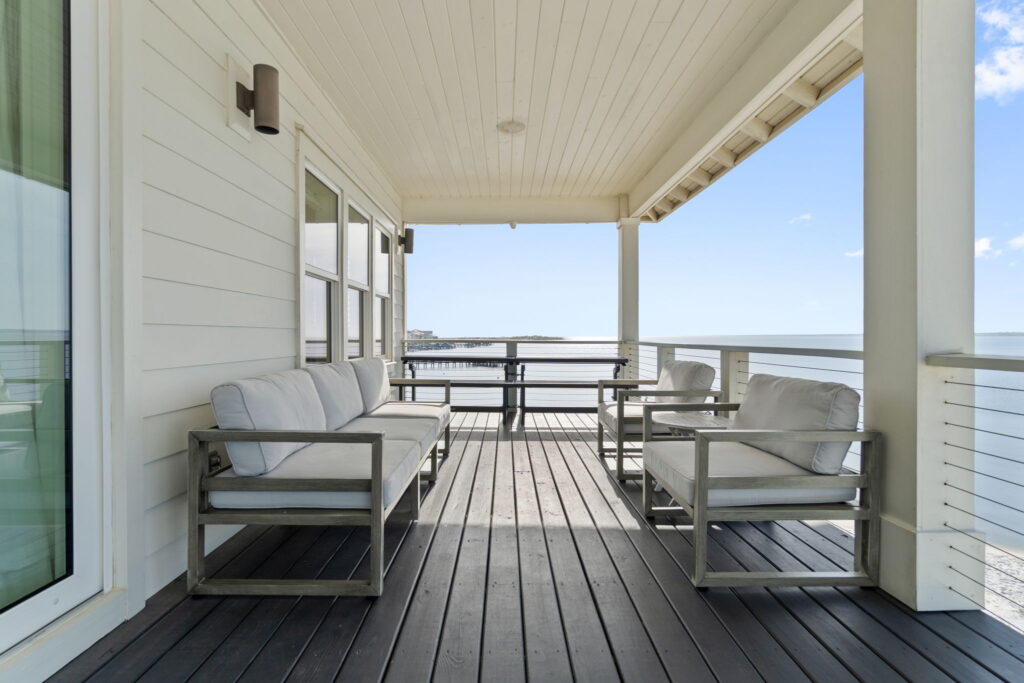 Exterior image of Stella Maris - Vacation rental home in Navarre Beach Florida