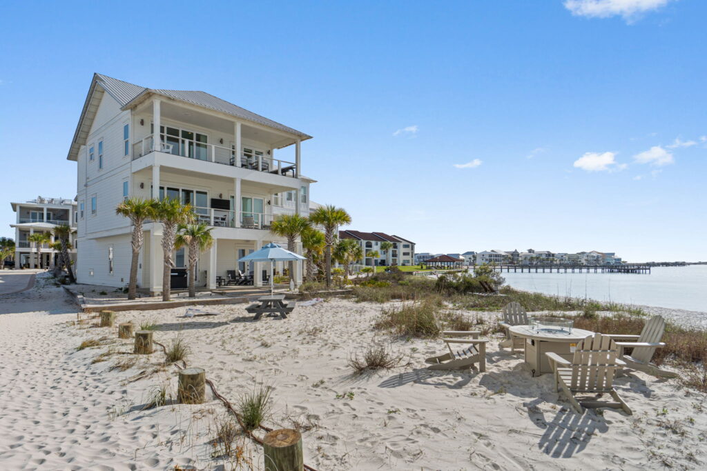 Exterior image of Stella Maris - Vacation rental home in Navarre Beach Florida