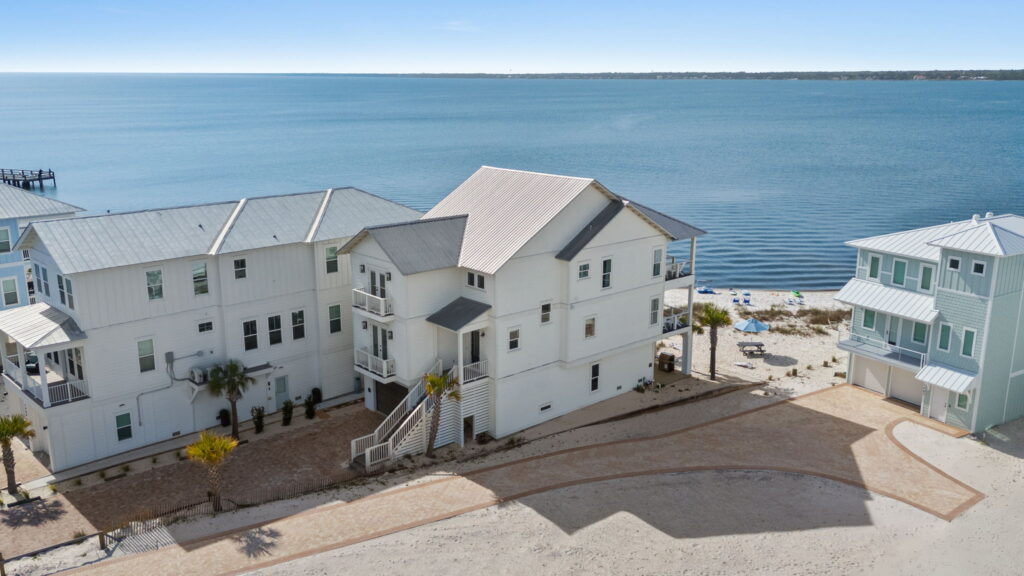Exterior image of Stella Maris - Vacation rental home in Navarre Beach Florida