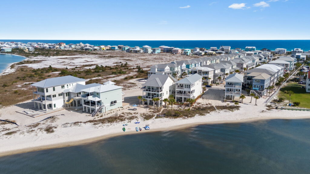 Exterior image of Stella Maris - Vacation rental home in Navarre Beach Florida