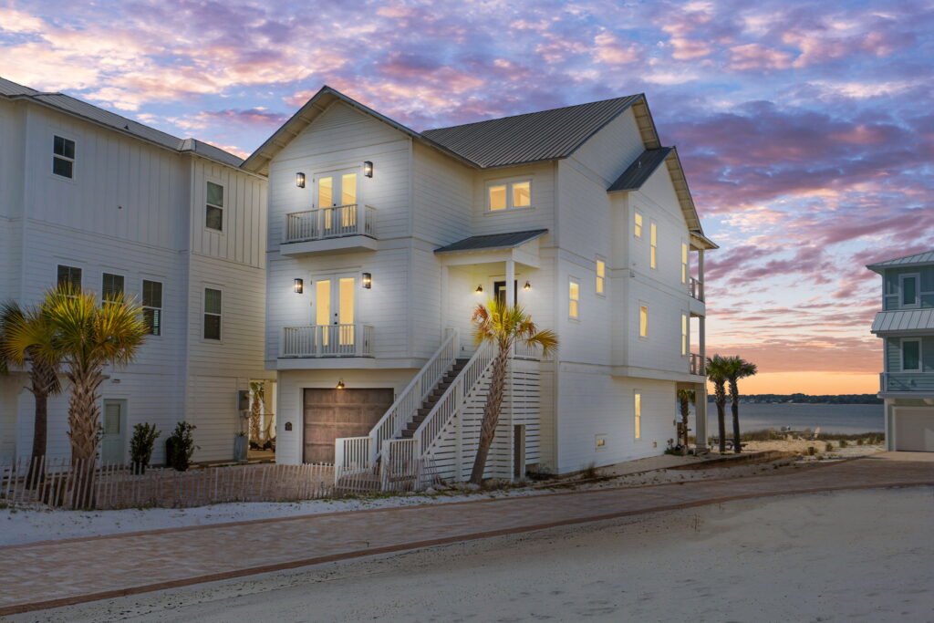 Exterior image of Stella Maris - Vacation rental home in Navarre Beach Florida