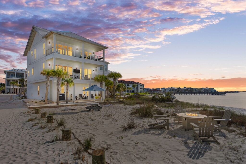 Exterior image of Stella Maris - Vacation rental home in Navarre Beach Florida